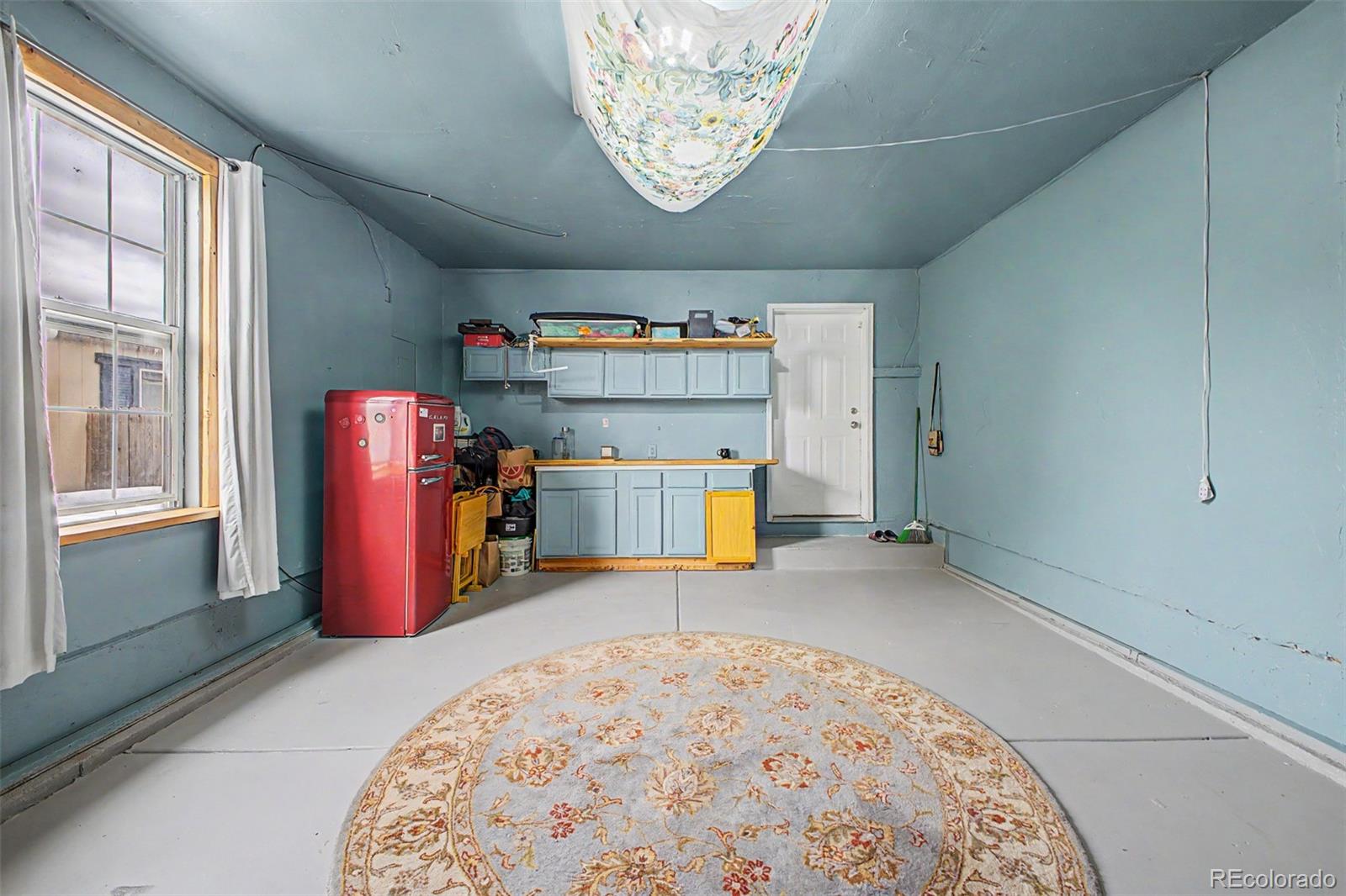 309 Lincoln Avenue