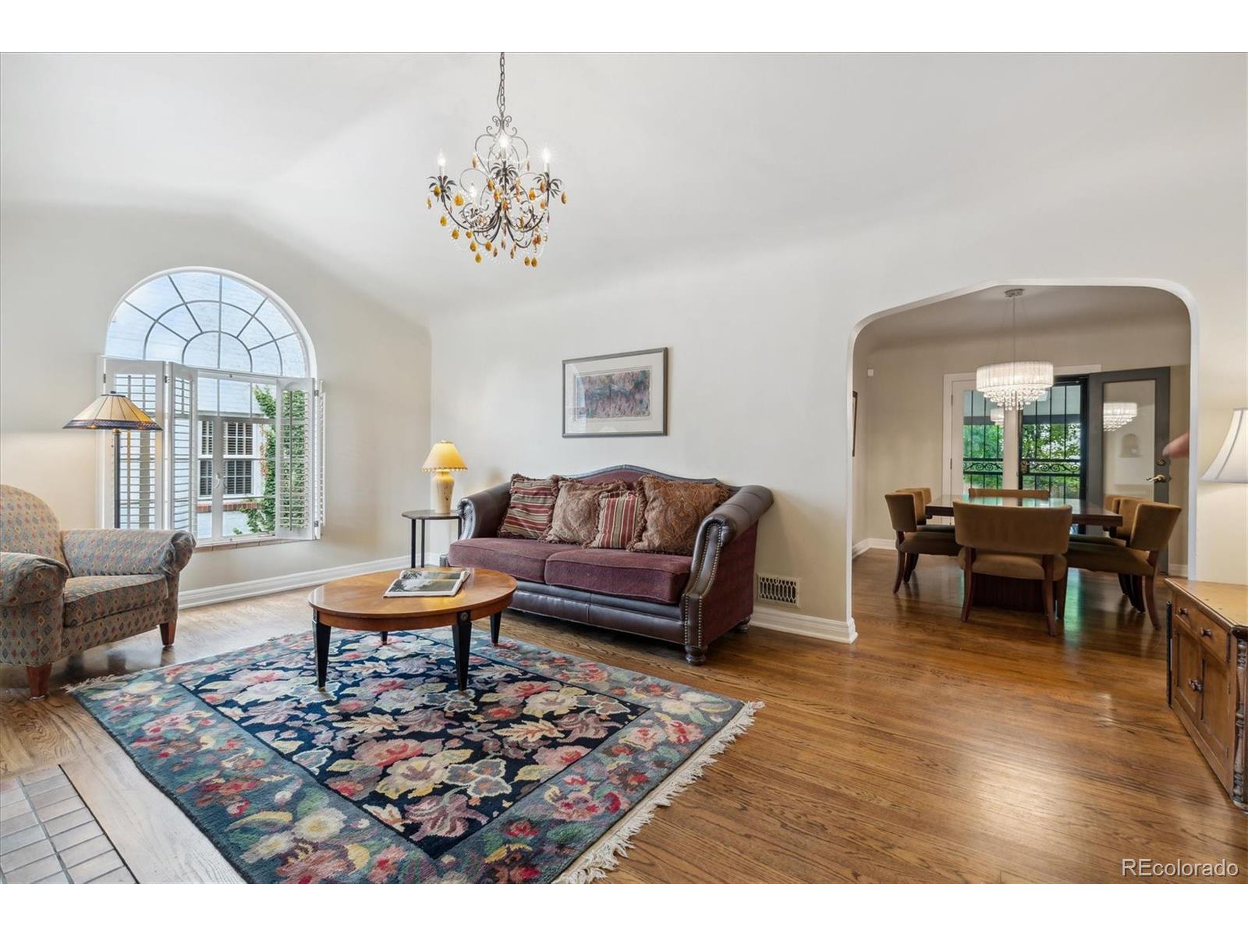 651 Elm St