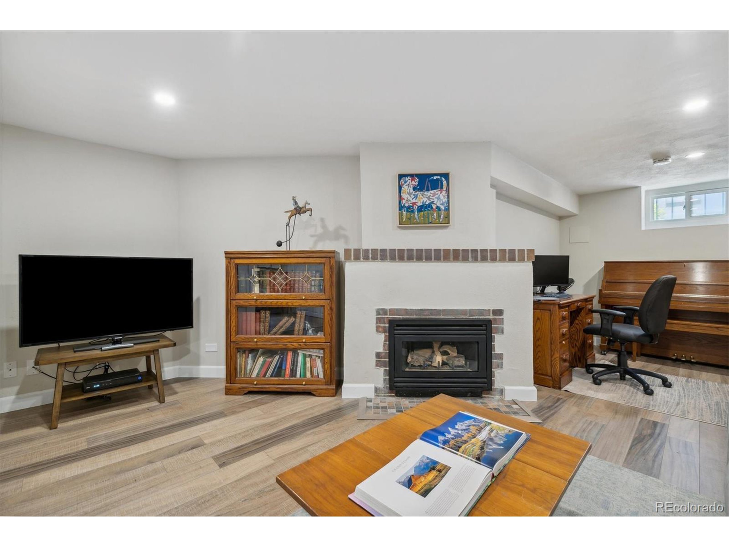 651 Elm St