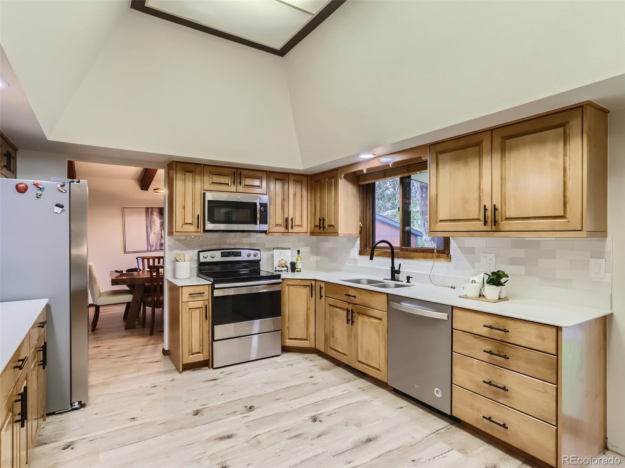 1422 Allison Dr