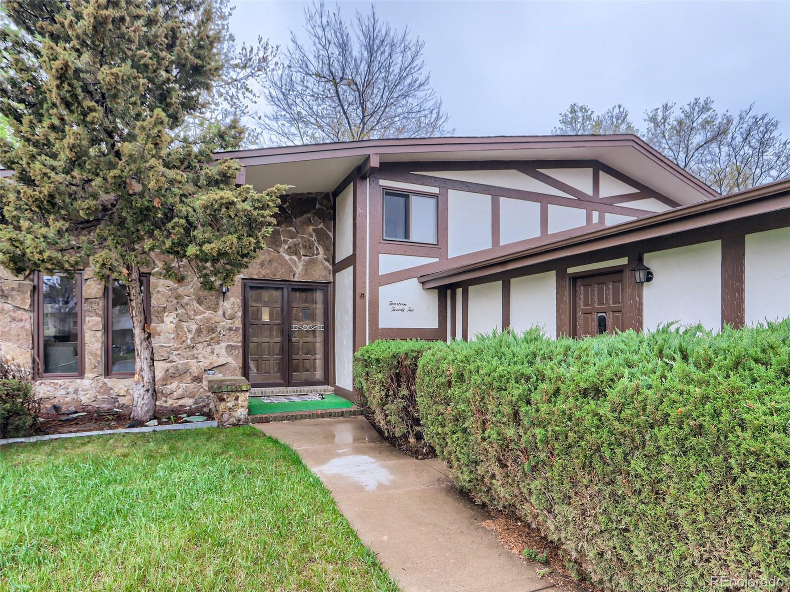 1422 Allison Dr