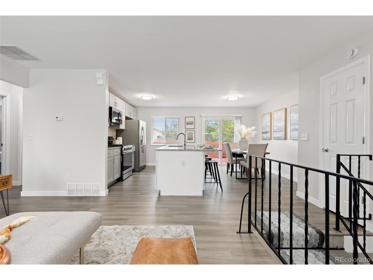 9532 Field Ct