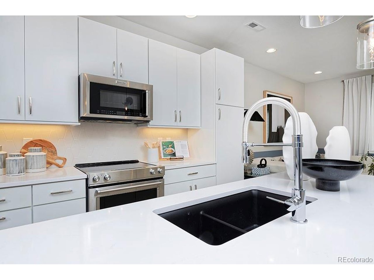 3261 W. Frances Walsh Place
