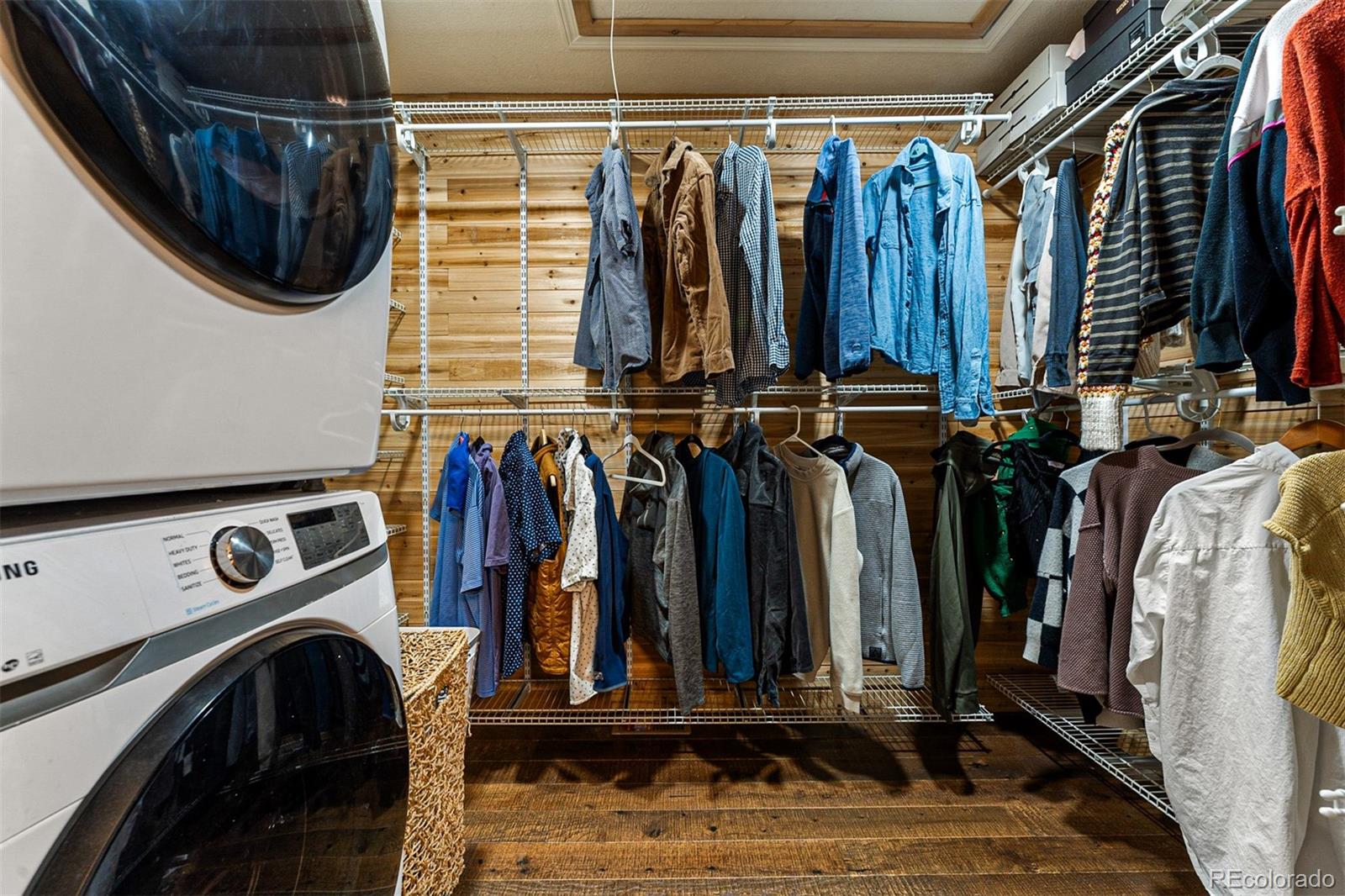 7027 S Brook Forest Road