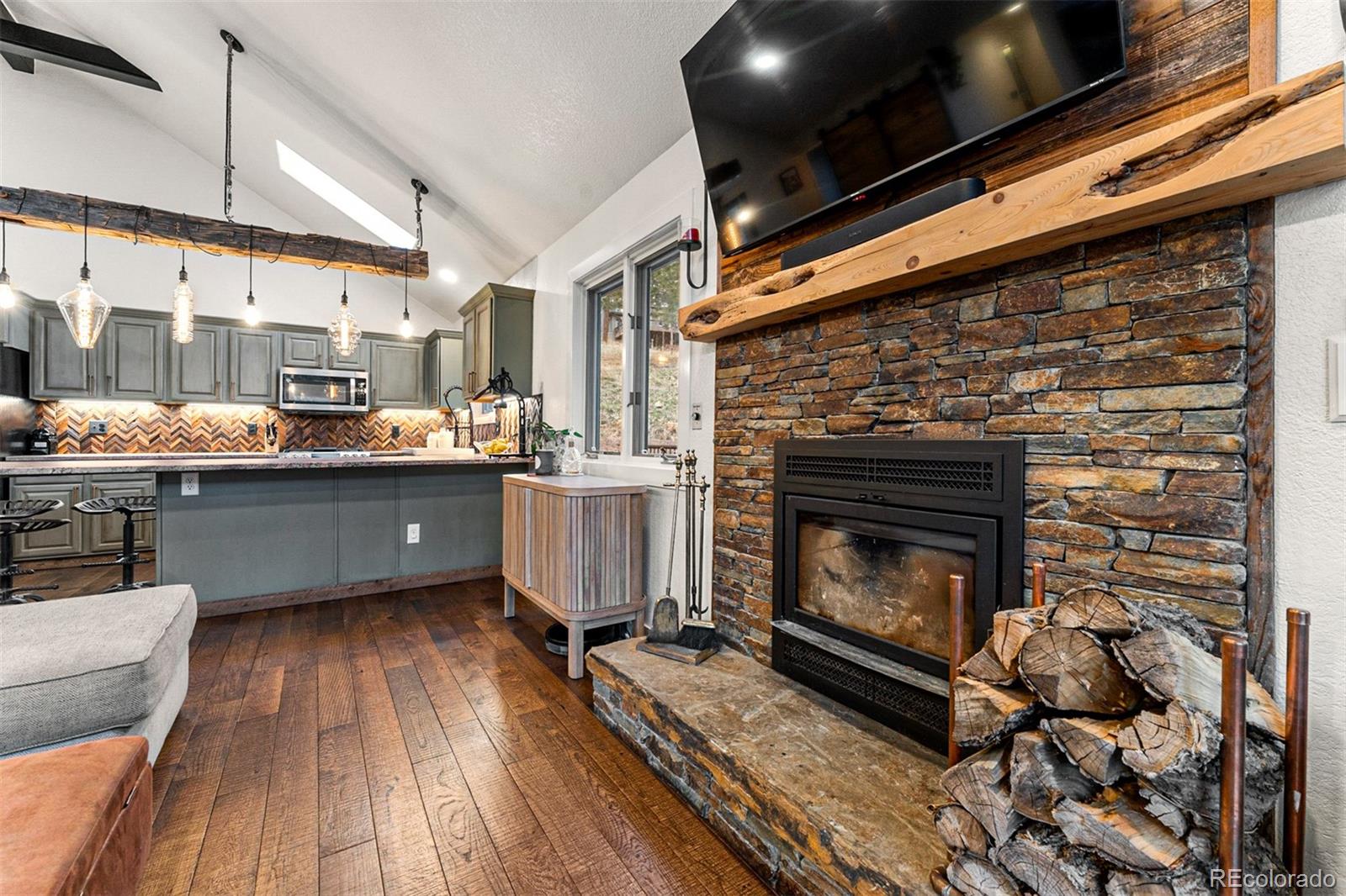 7027 S Brook Forest Road