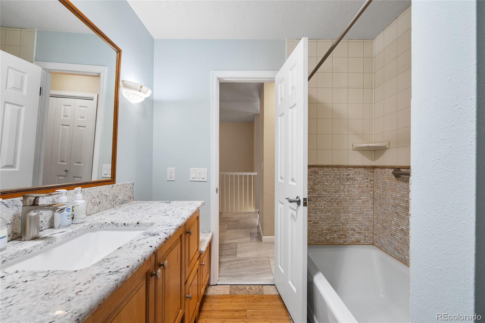 6300 W Mansfield Avenue Unit: 70