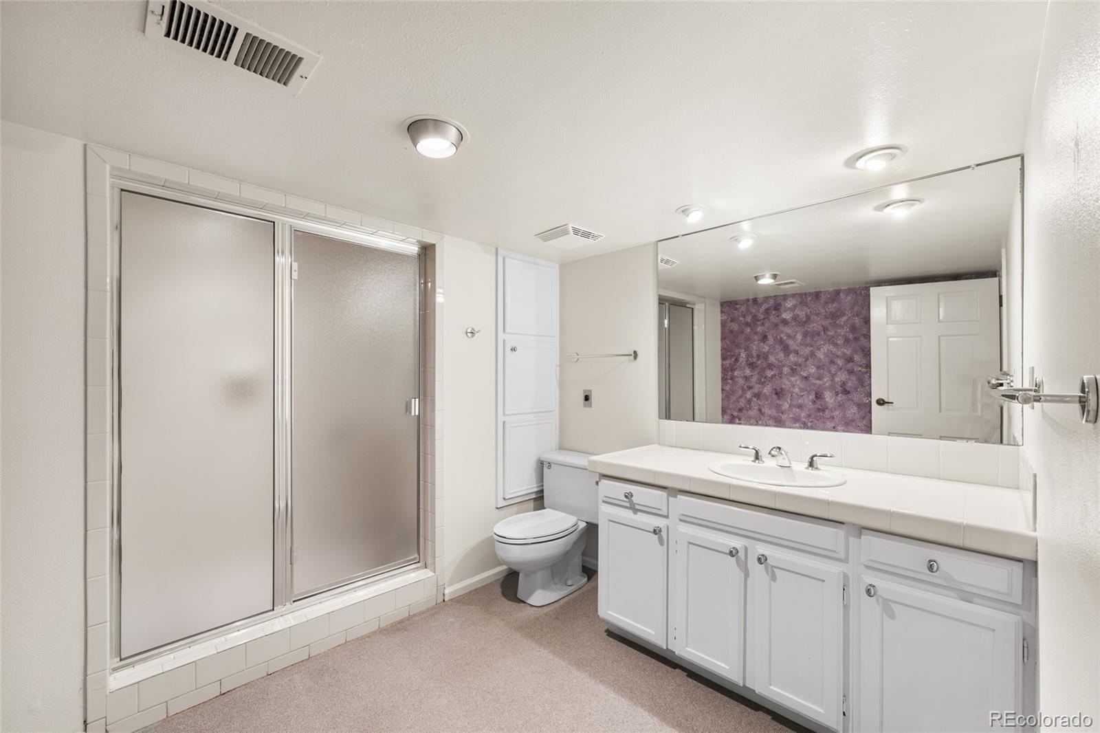 6300 W Mansfield Avenue Unit: 70