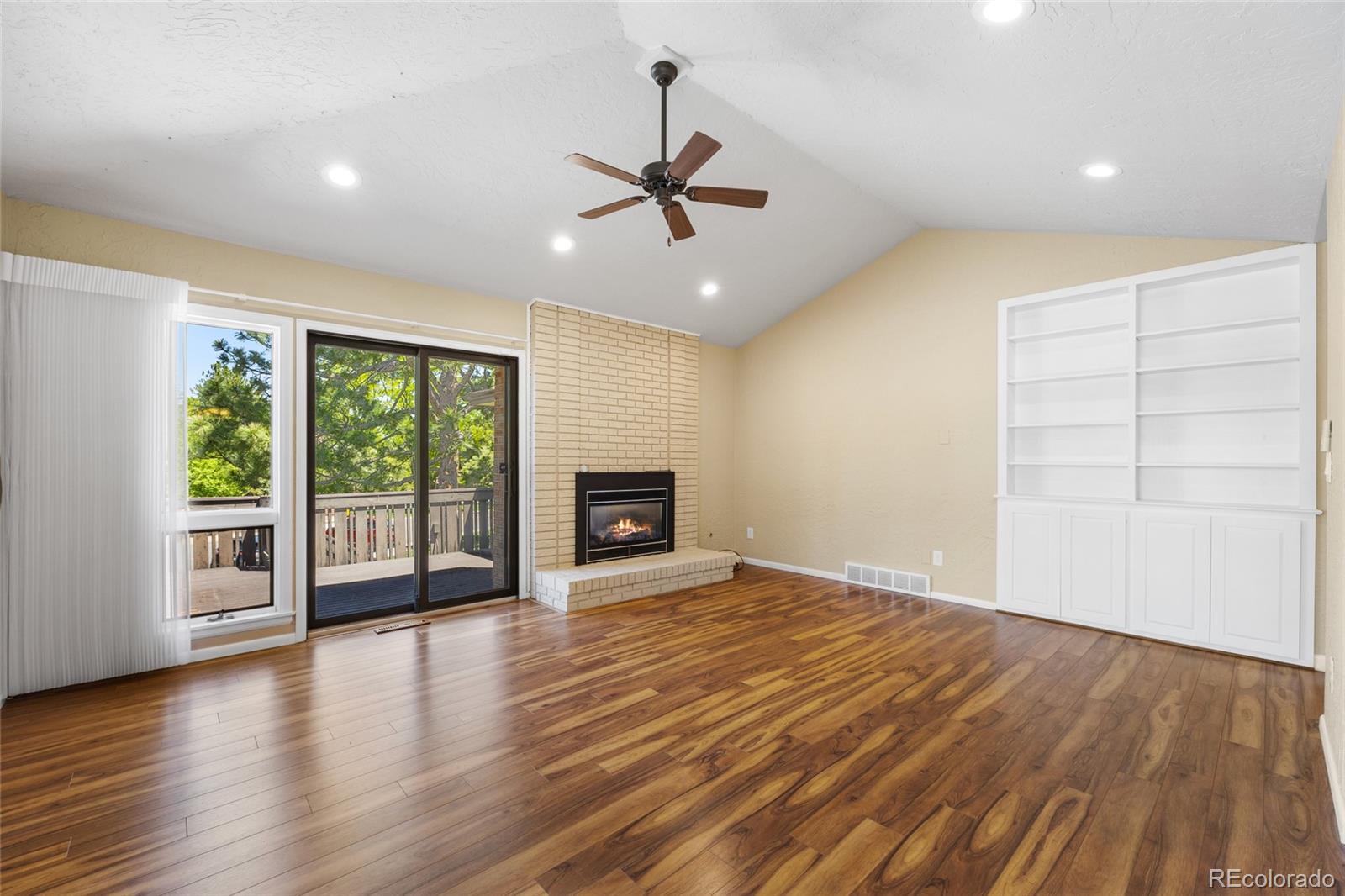 6300 W Mansfield Avenue Unit: 70