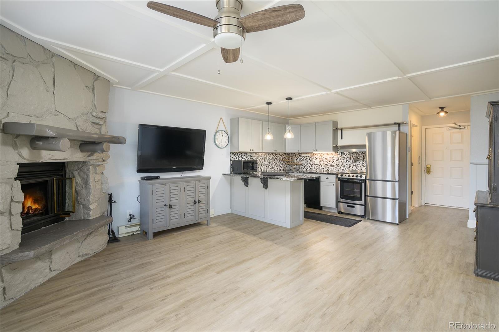 62927 US Highway 40 Unit: 110 (Doors 112 and 114)