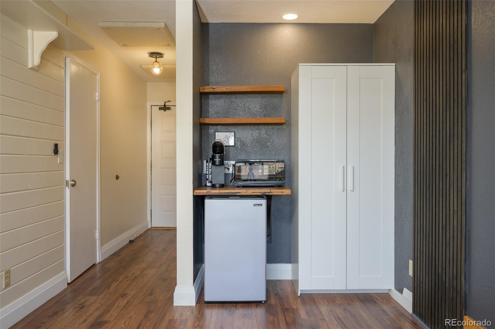 62927 US Highway 40 Unit: 110 (Doors 112 and 114)