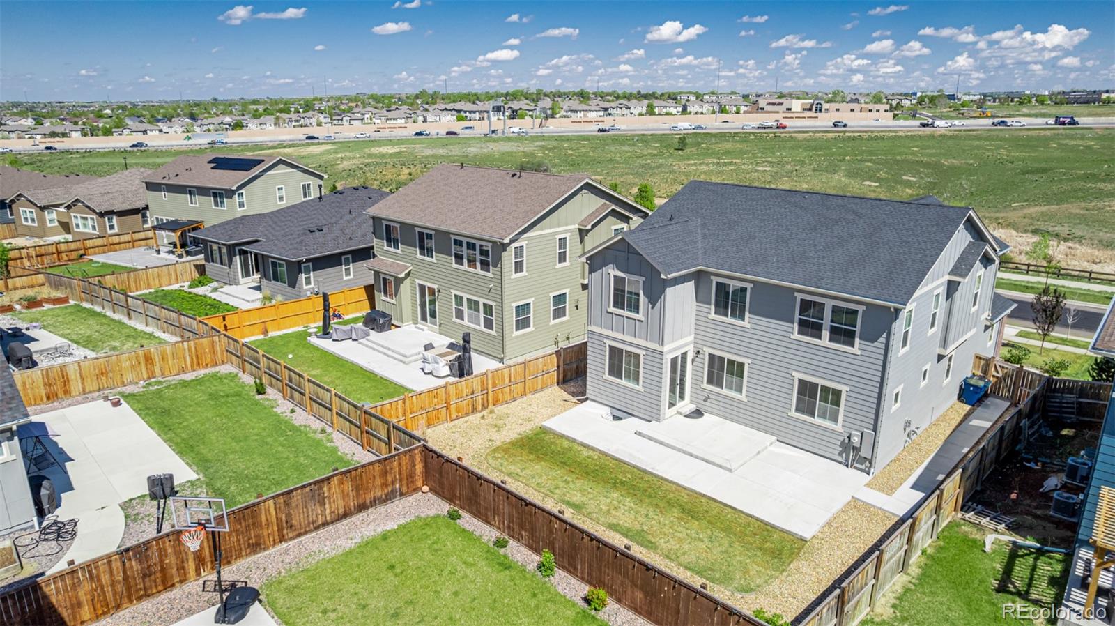 12941 Delaware Street