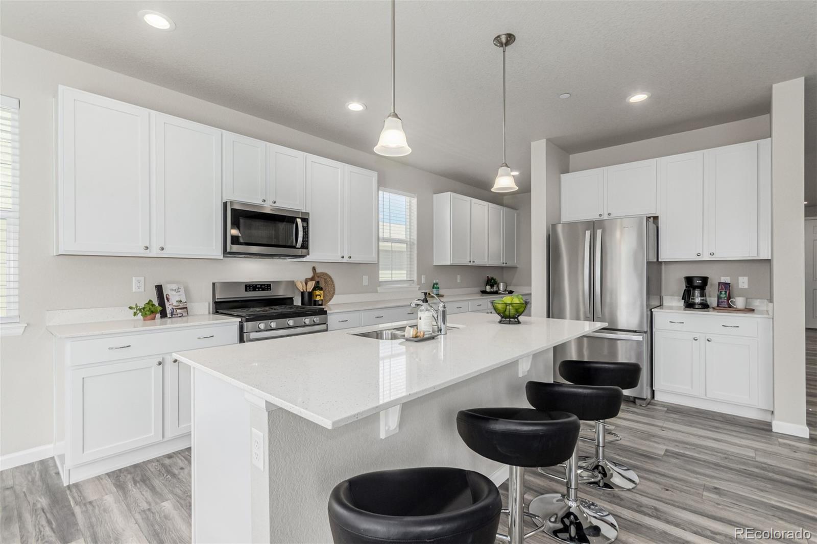 12941 Delaware Street