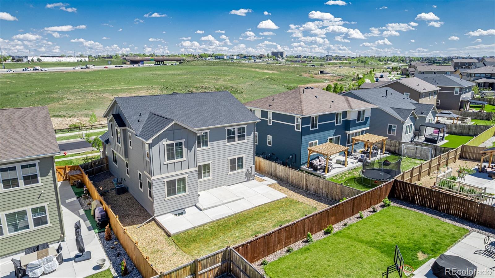 12941 Delaware Street