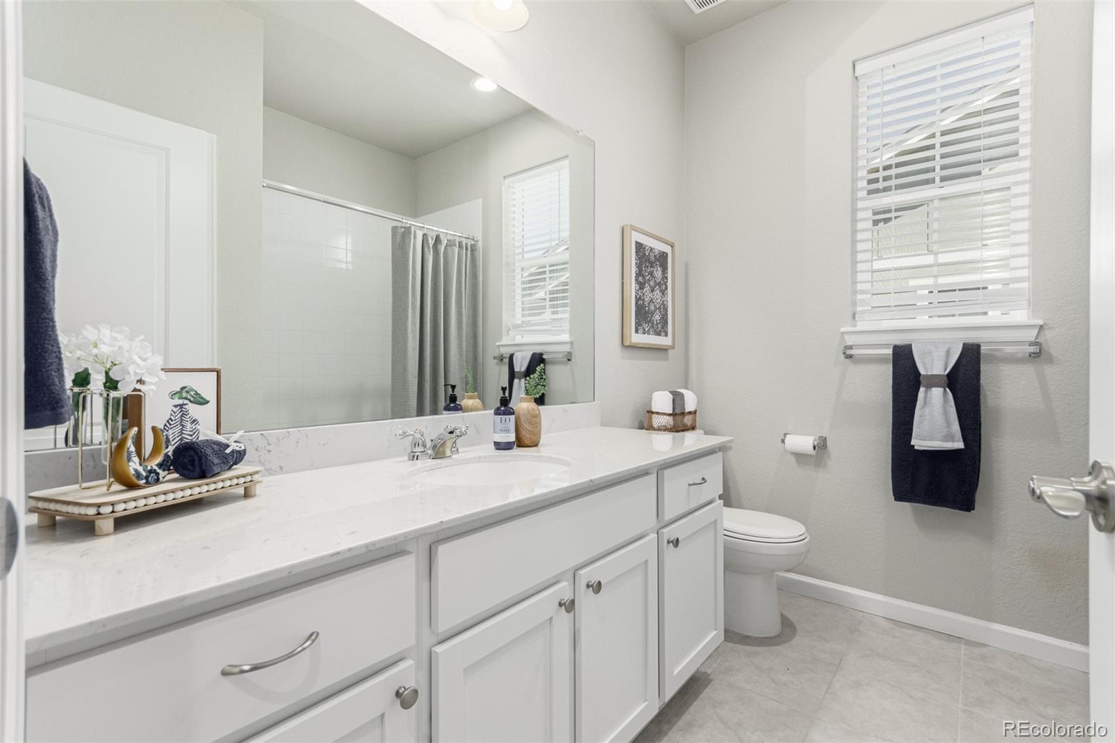 12941 Delaware Street