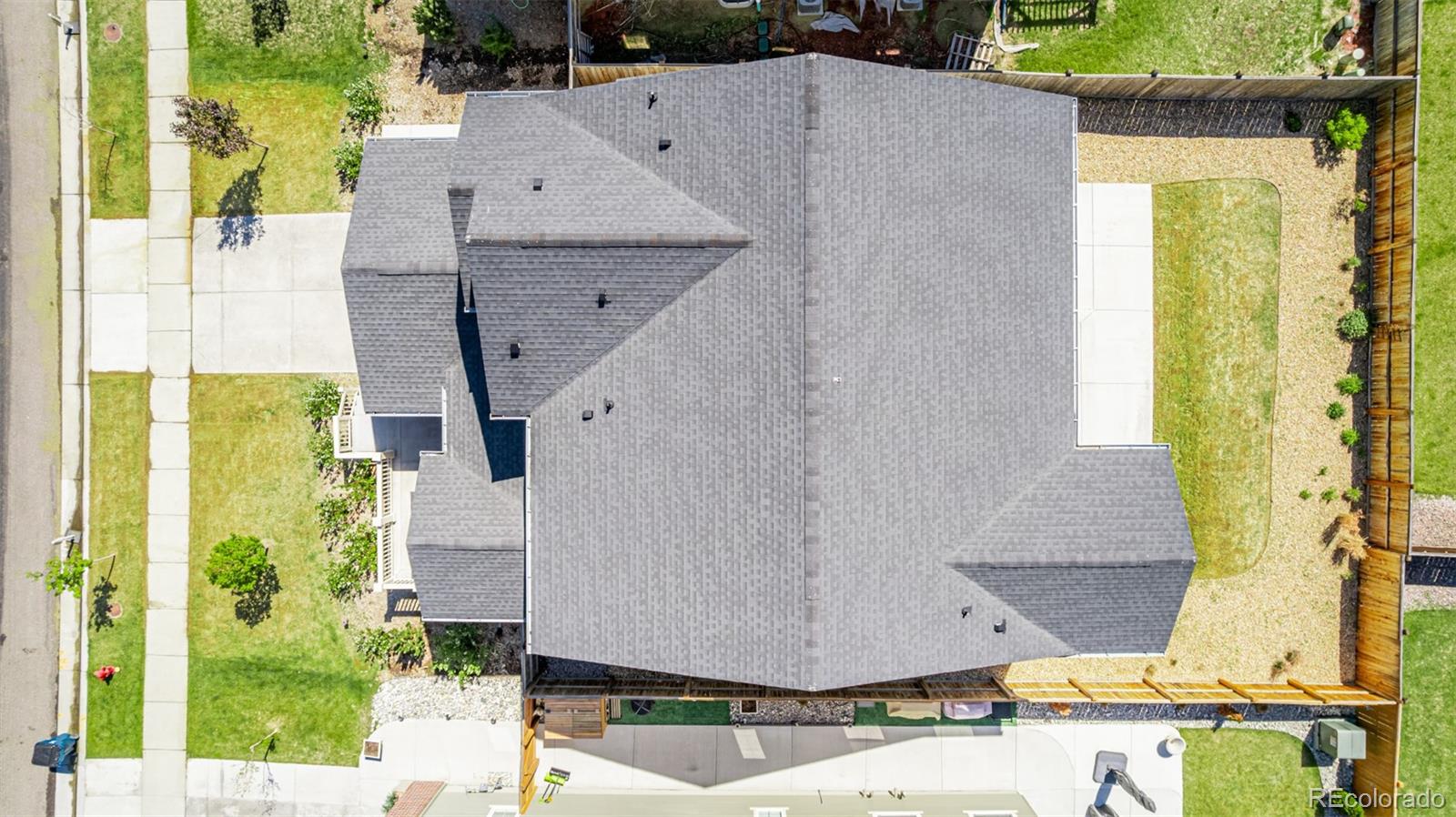 12941 Delaware Street