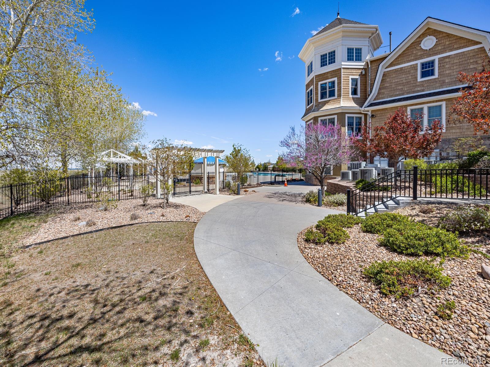 6941 S Robertsdale Court