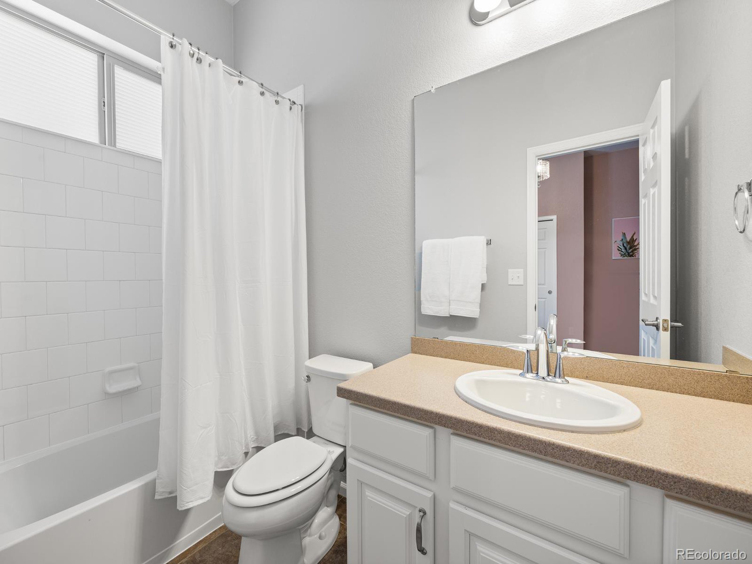 6941 S Robertsdale Ct