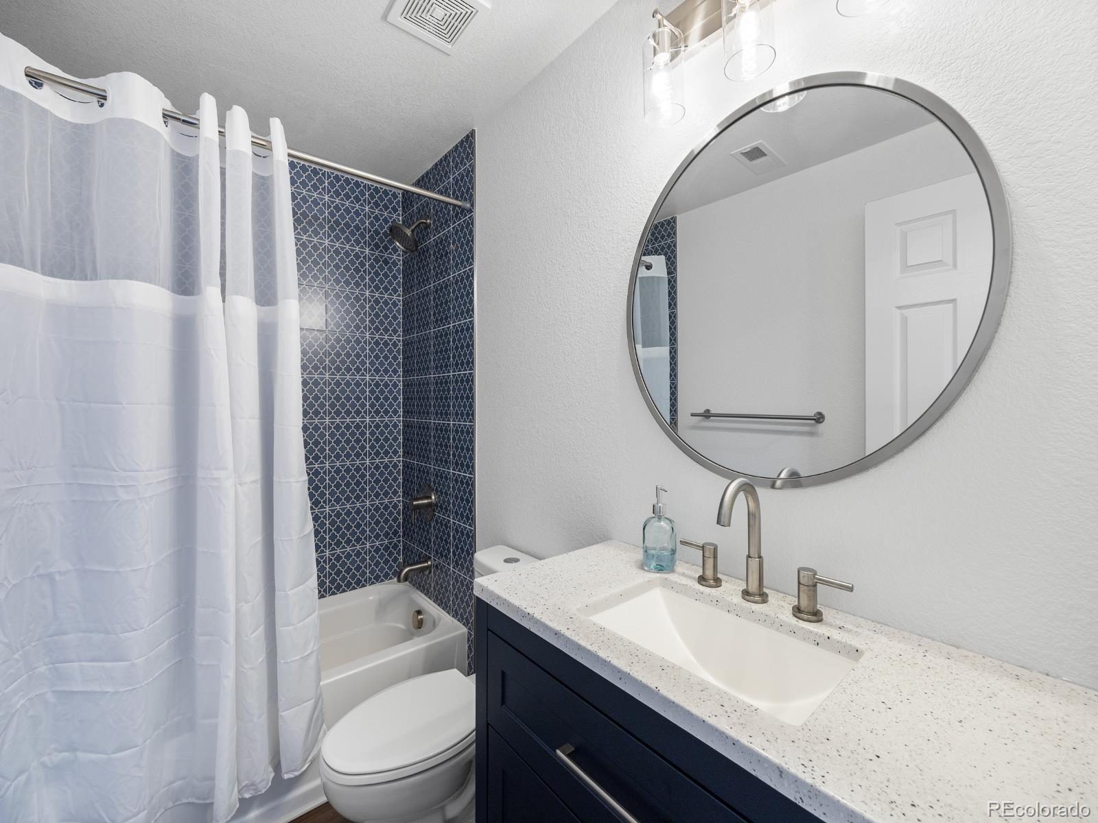 6941 S Robertsdale Court