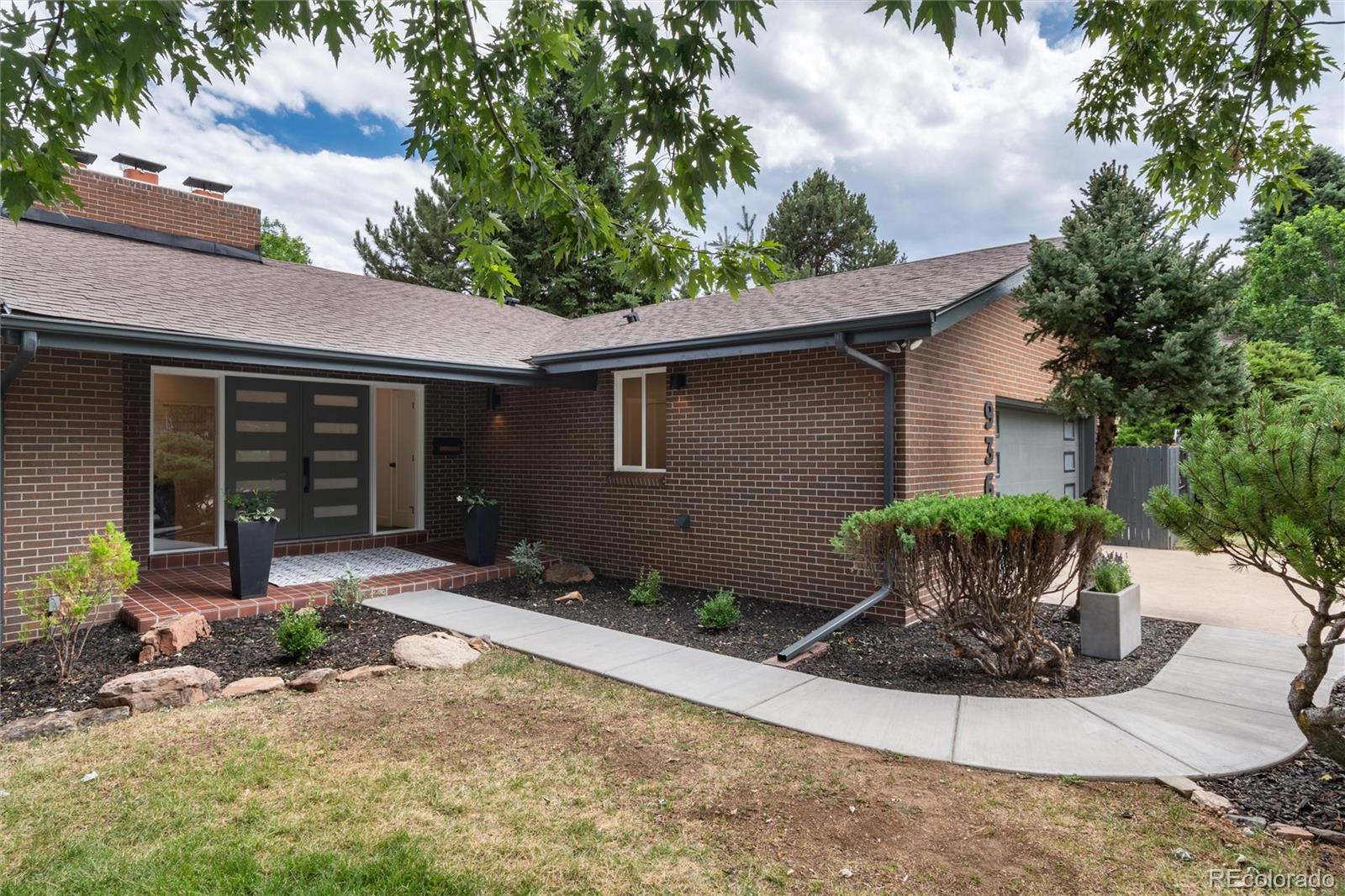 936 S Cole Drive