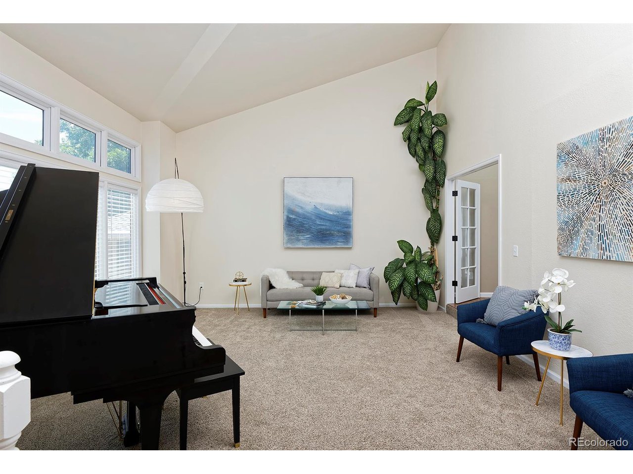 1175 Oakhurst Dr