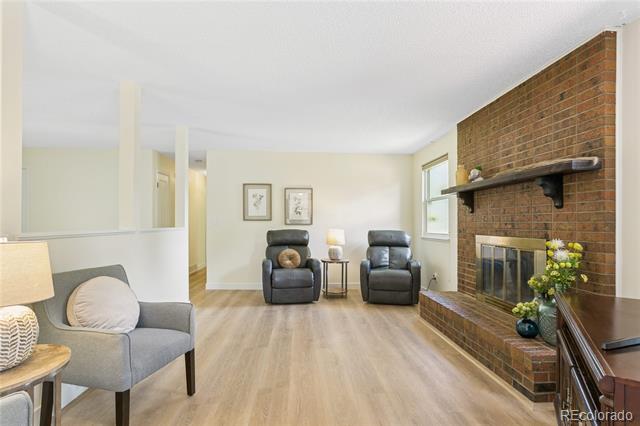 207 Short Place