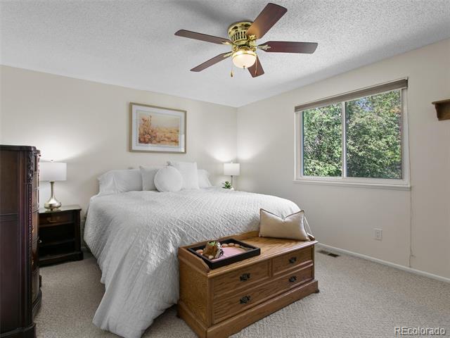 207 Short Place