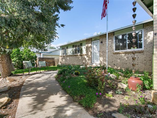 207 Short Place