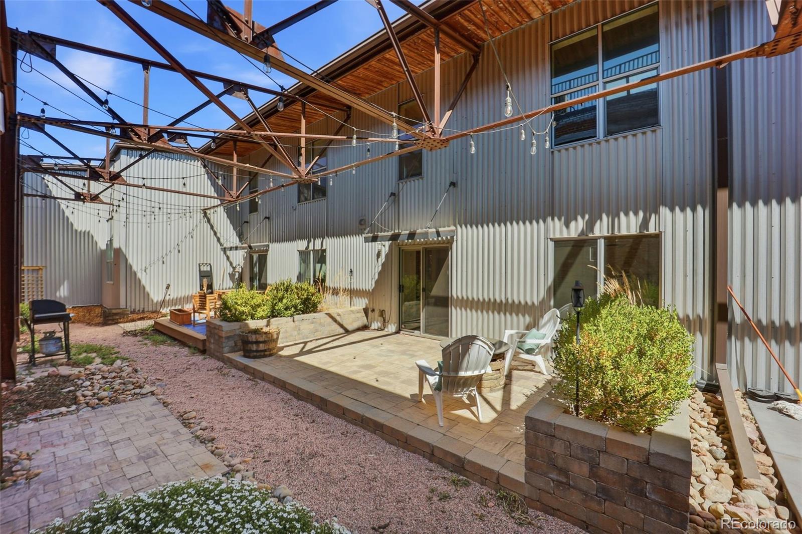 3033 Blake Street Unit: 124