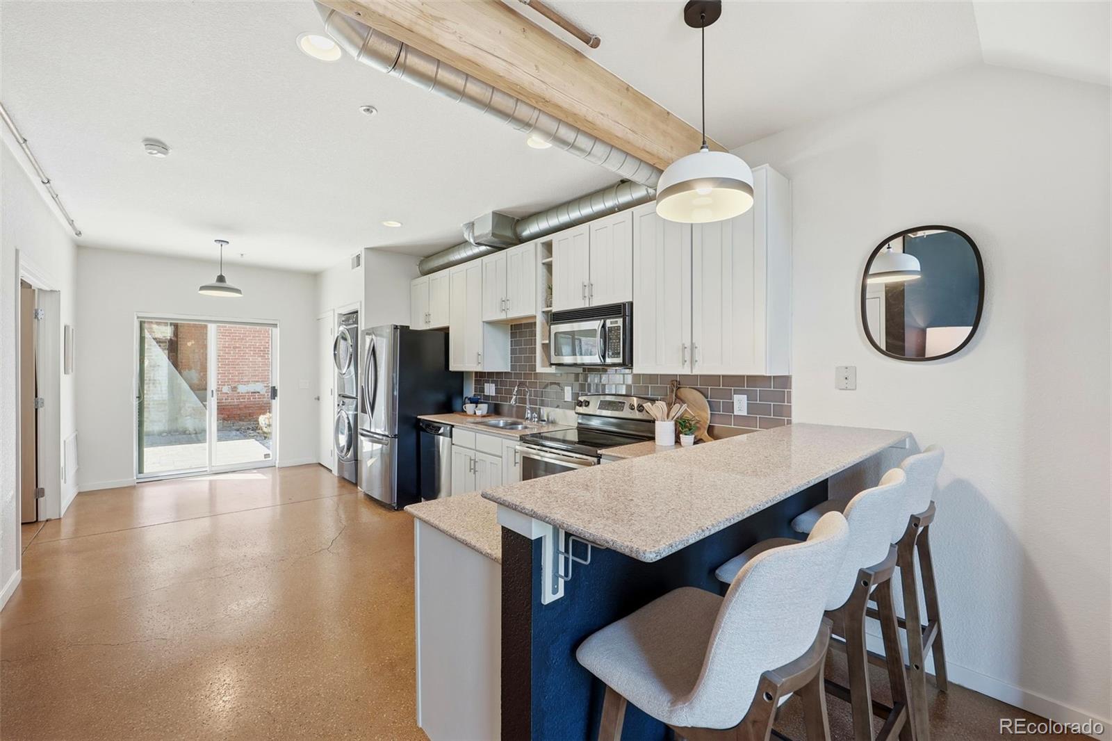 3033 Blake Street Unit: 124