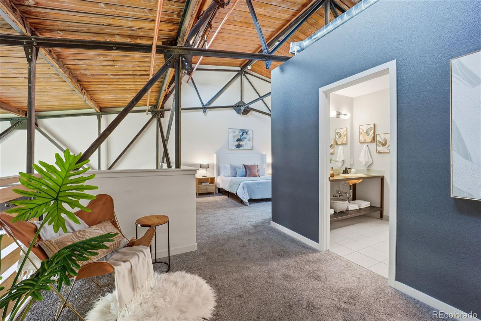 3033 Blake Street Unit: 124