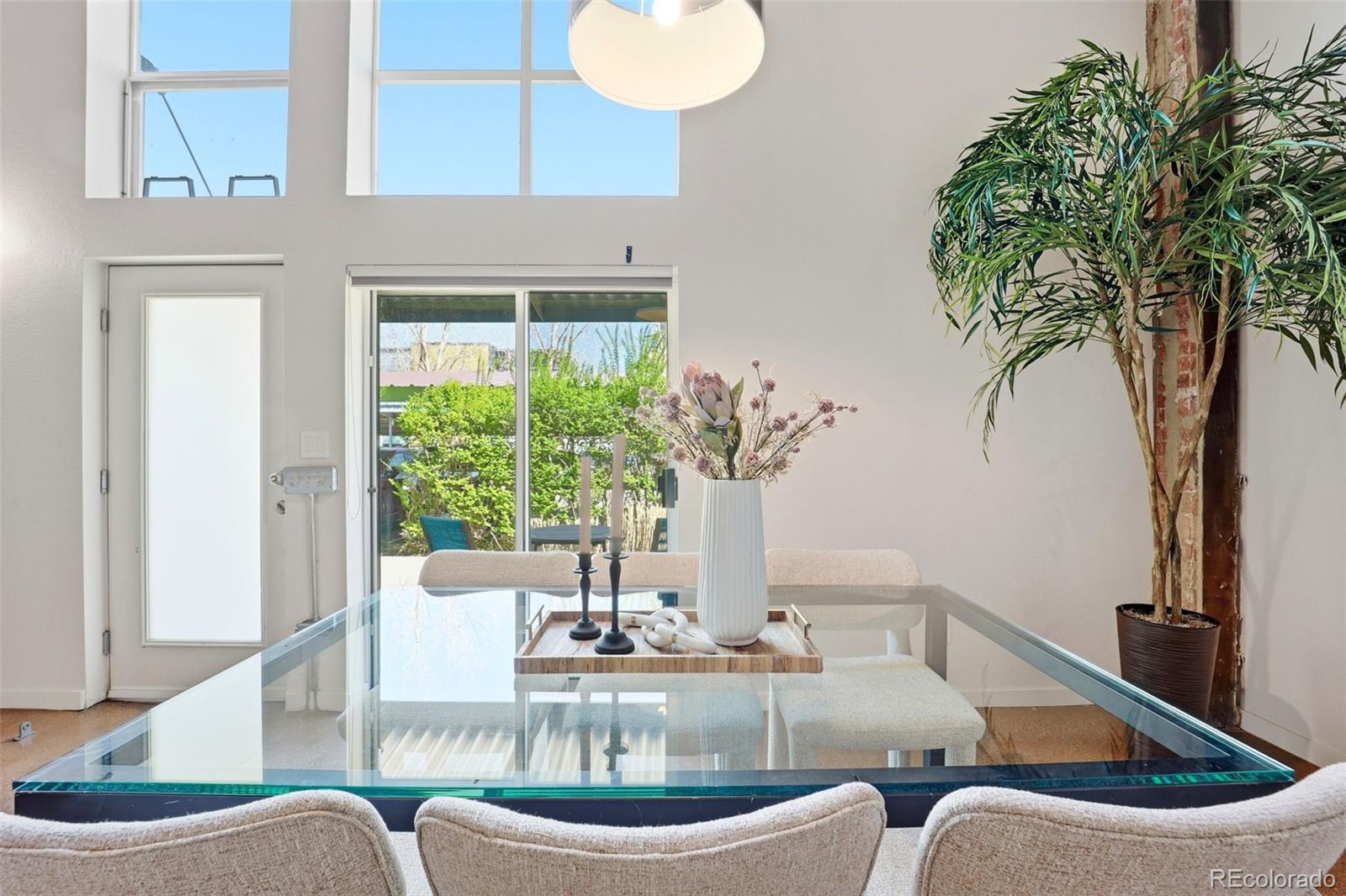 3033 Blake Street Unit: 124