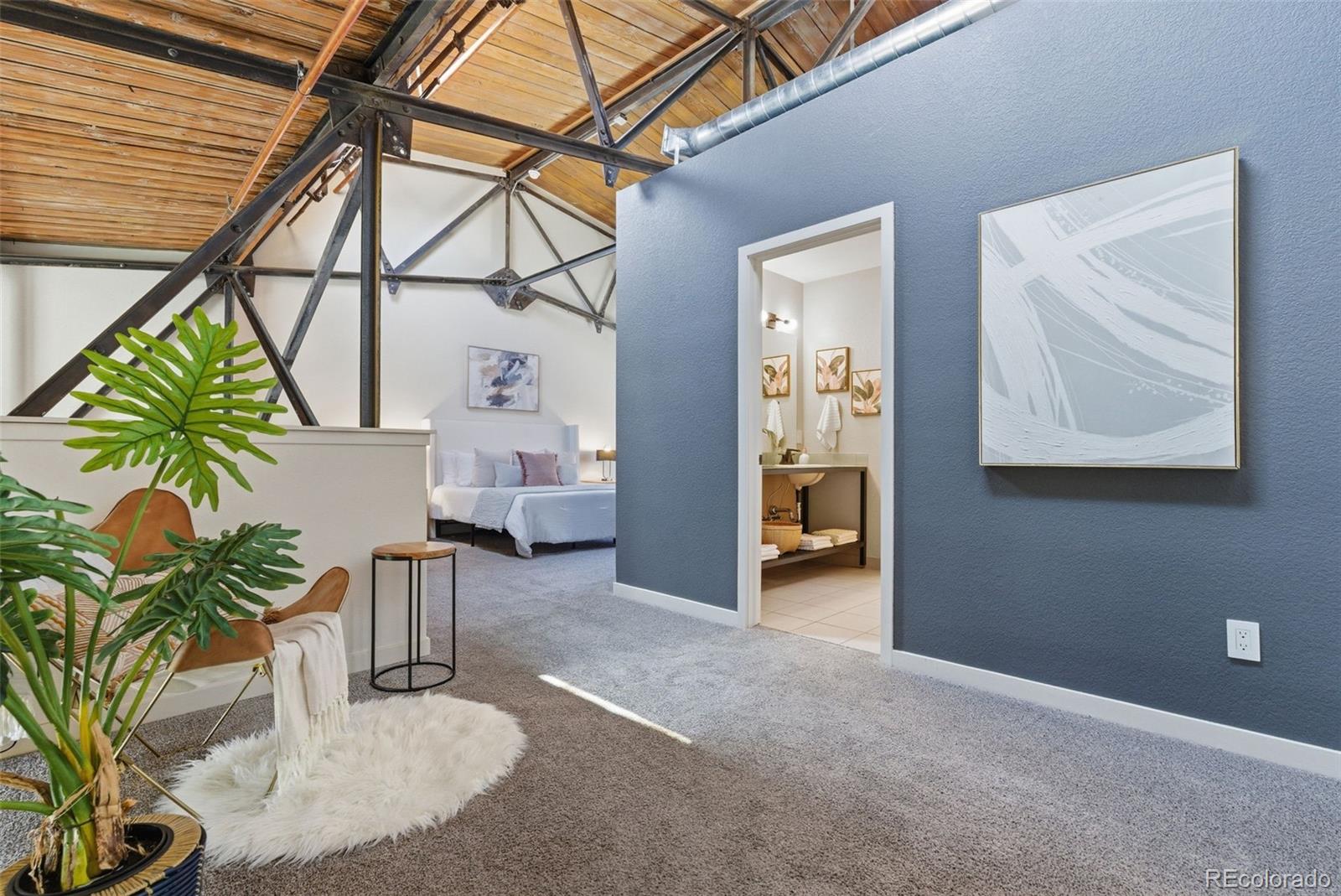 3033 Blake Street Unit: 124