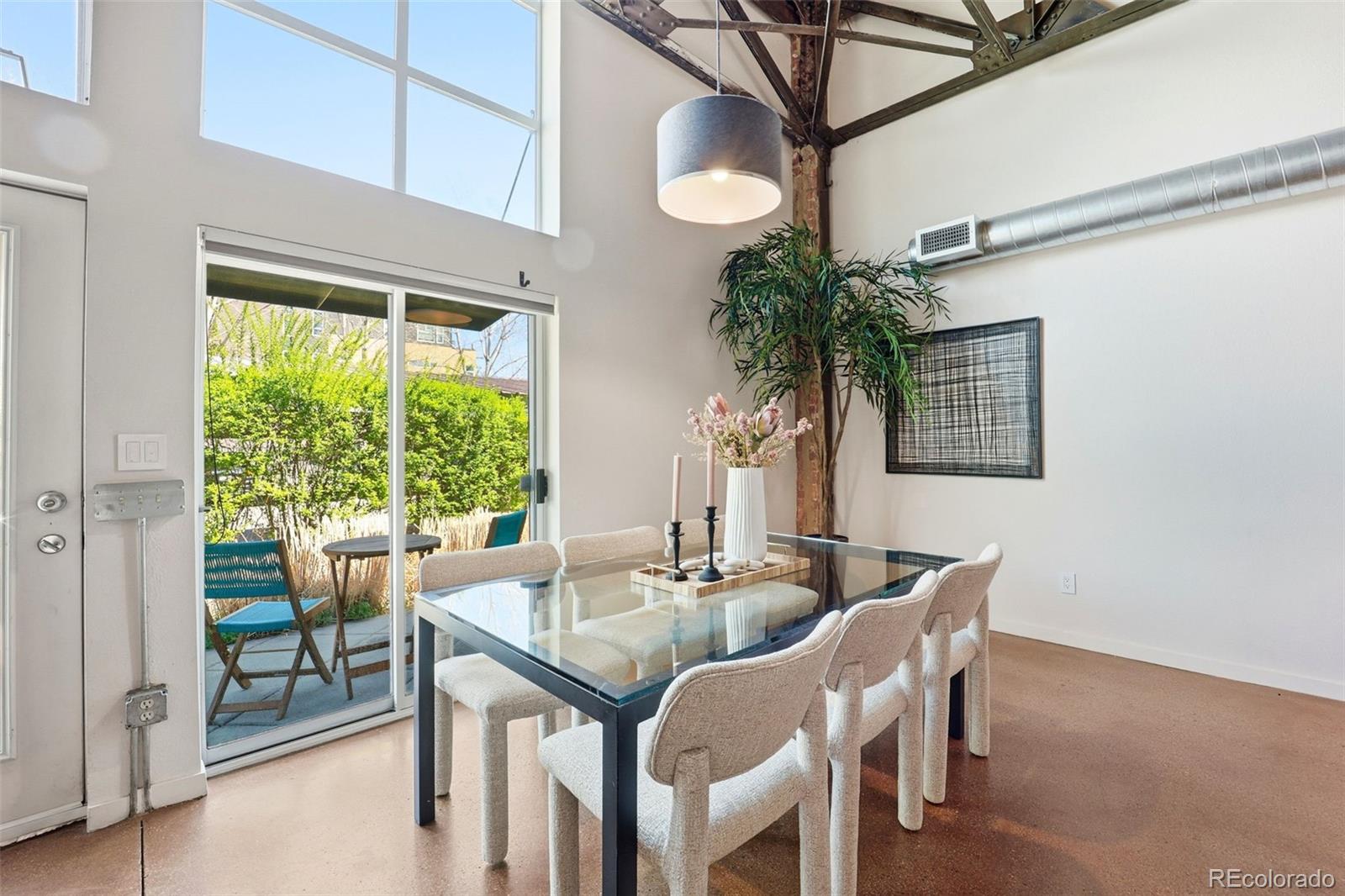 3033 Blake Street Unit: 124