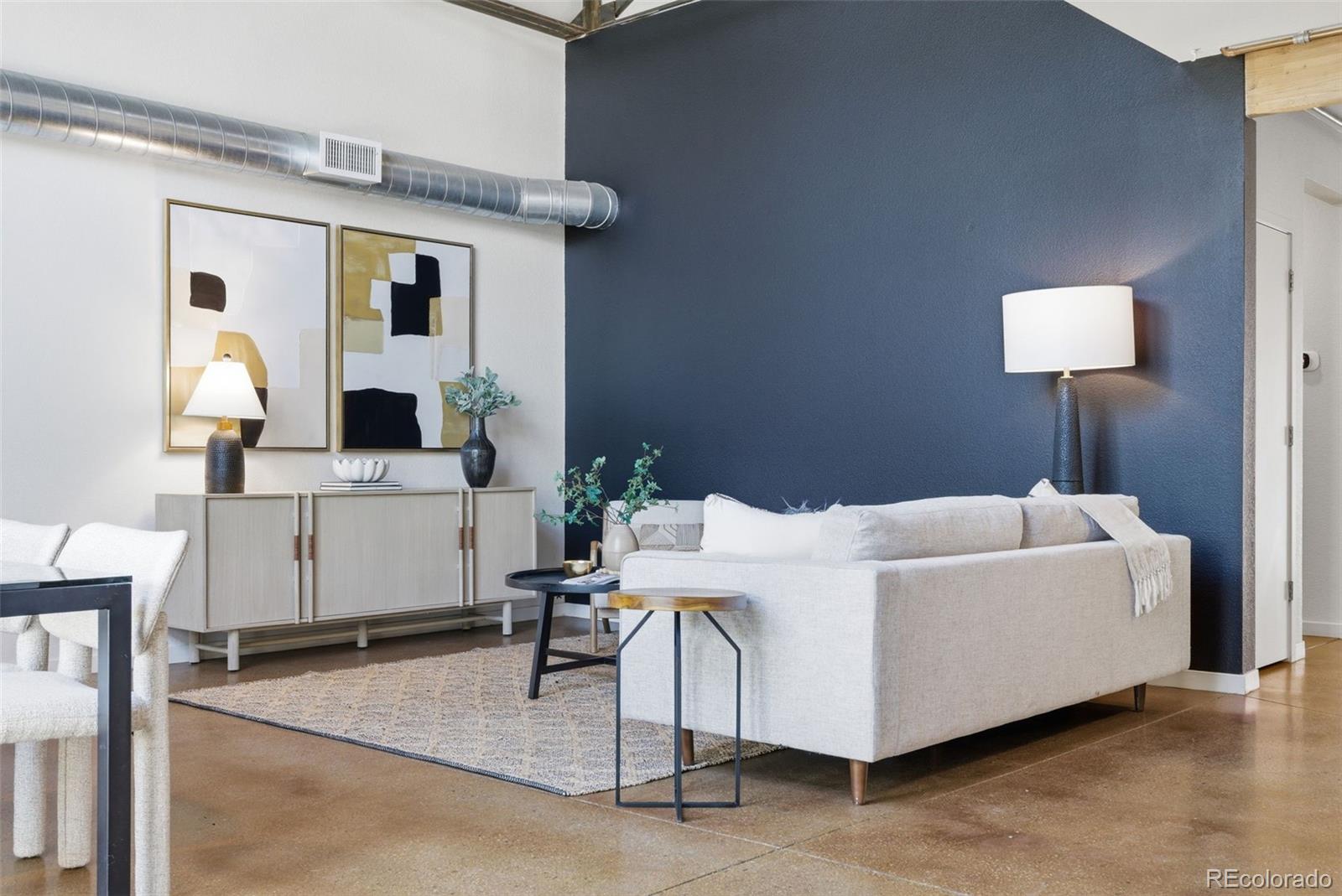 3033 Blake Street Unit: 124