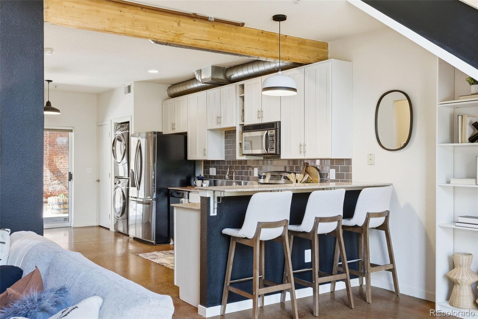 3033 Blake Street Unit: 124