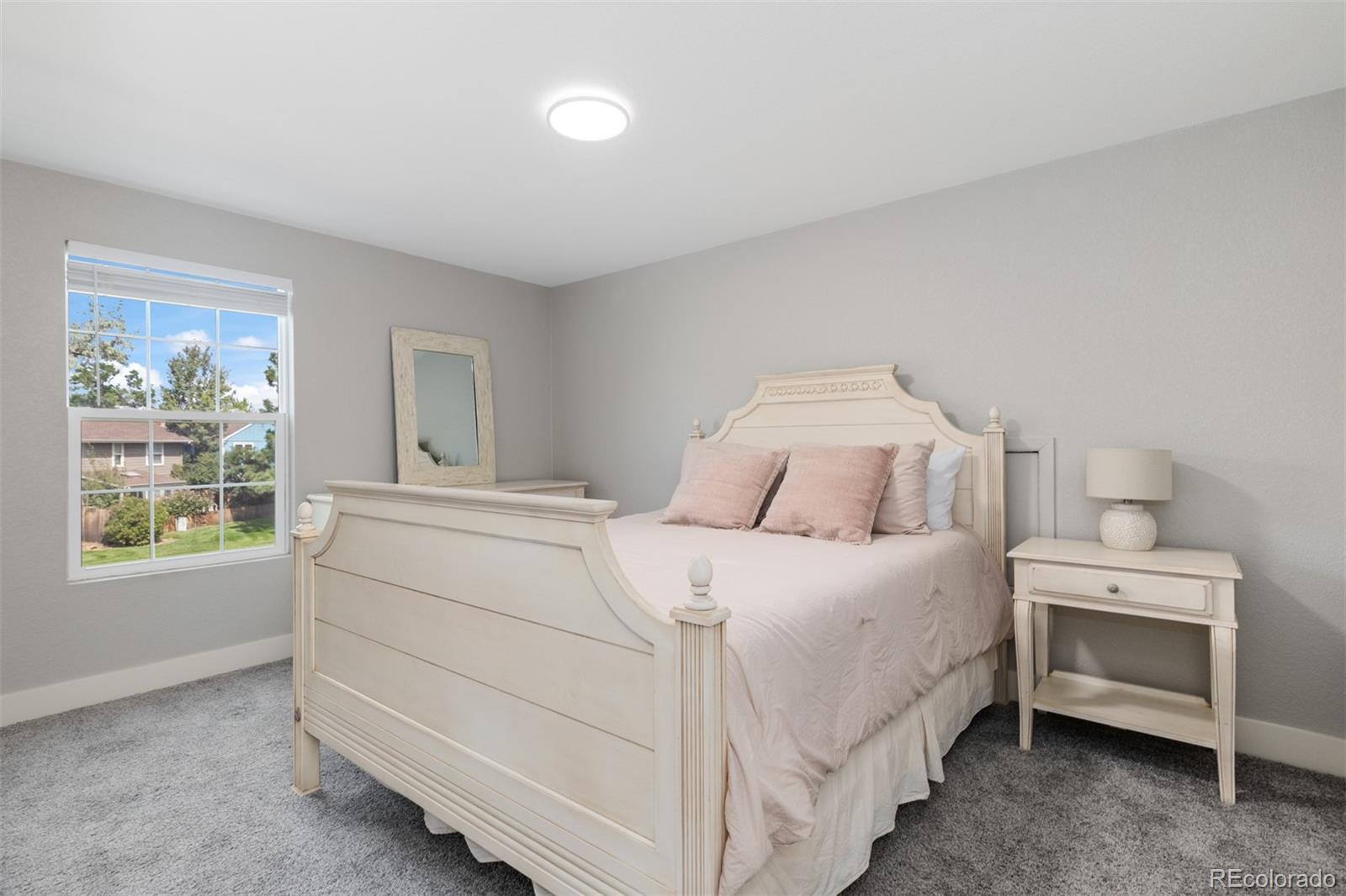 8752 Independence Way