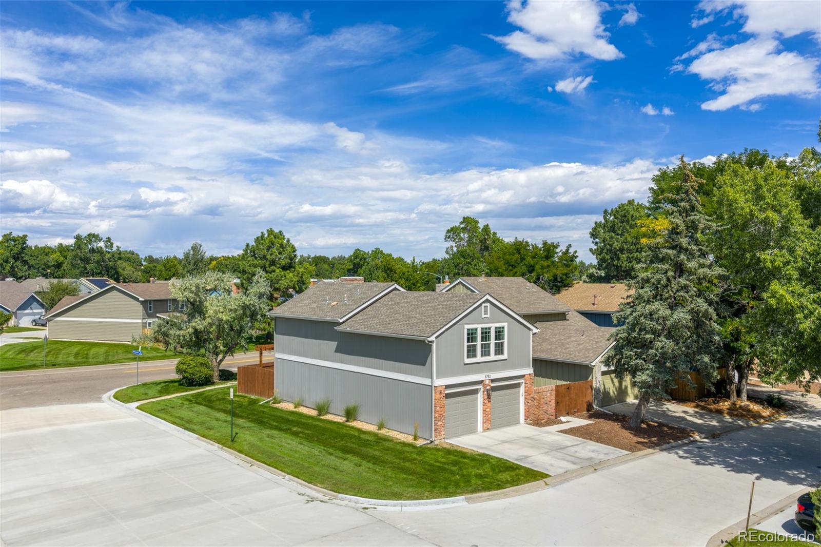 8752 Independence Way