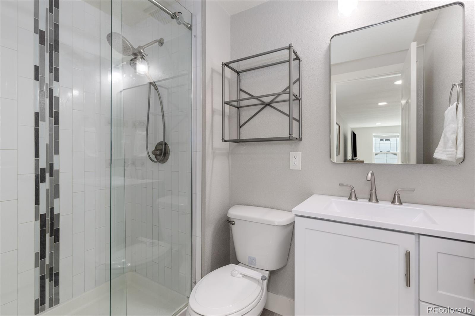 8752 Independence Way