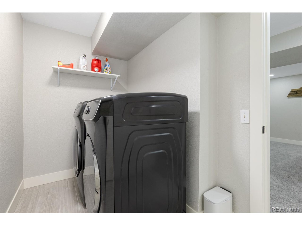 8752 Independence Way