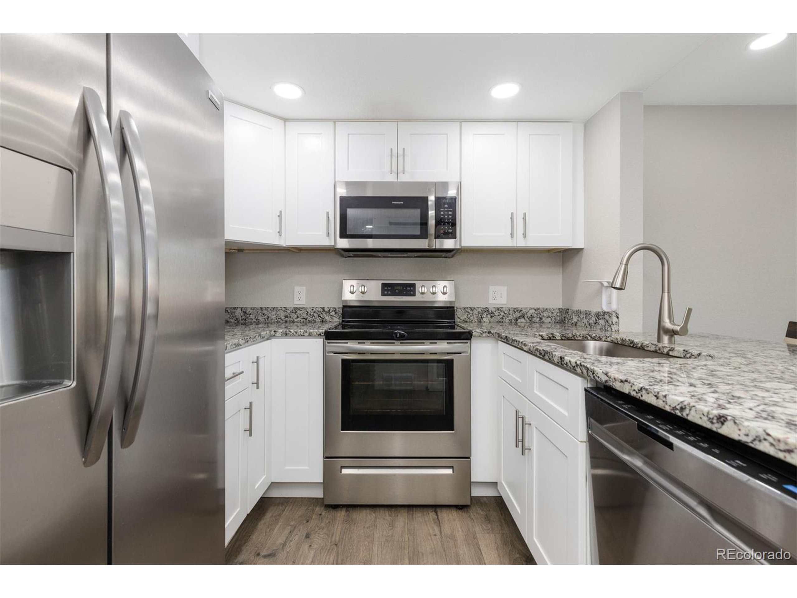 8752 Independence Way