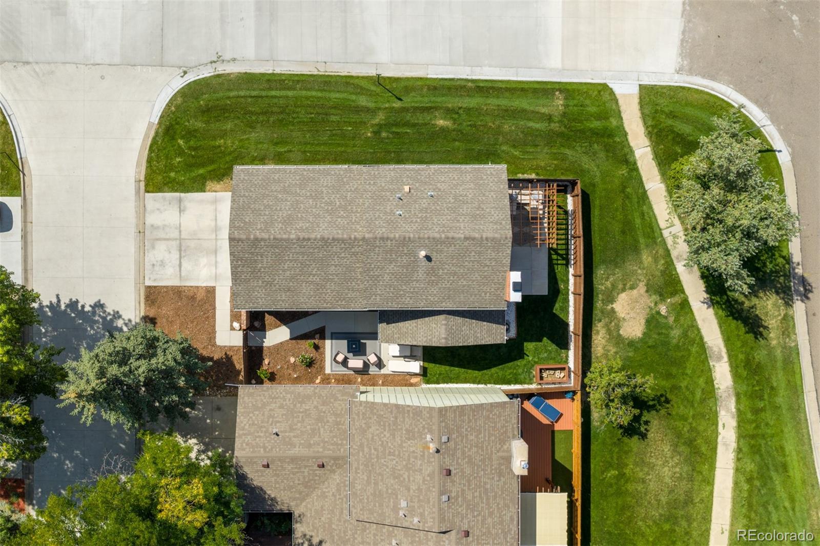 8752 Independence Way