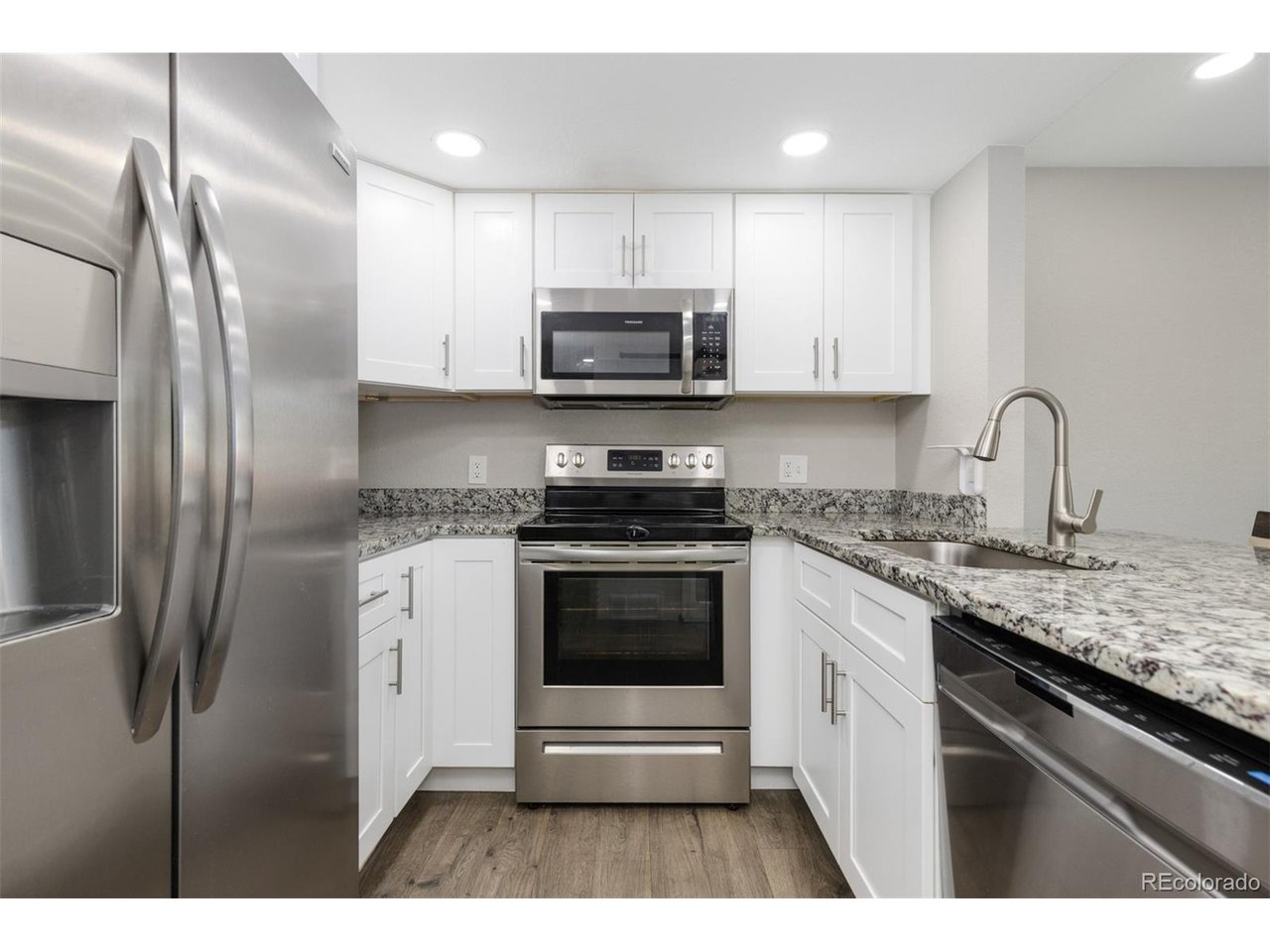 8752 Independence Way