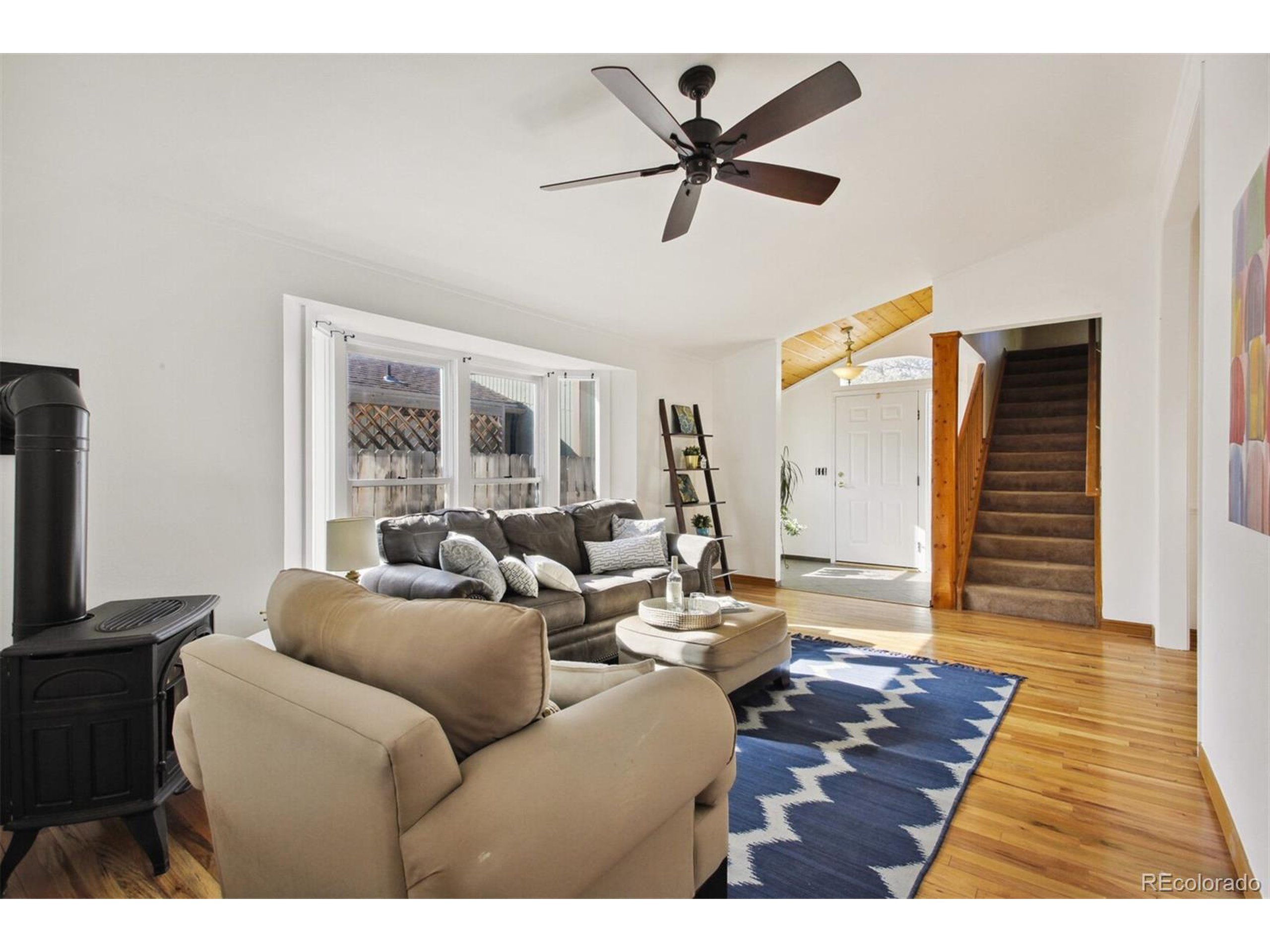 812 Hayden Ct