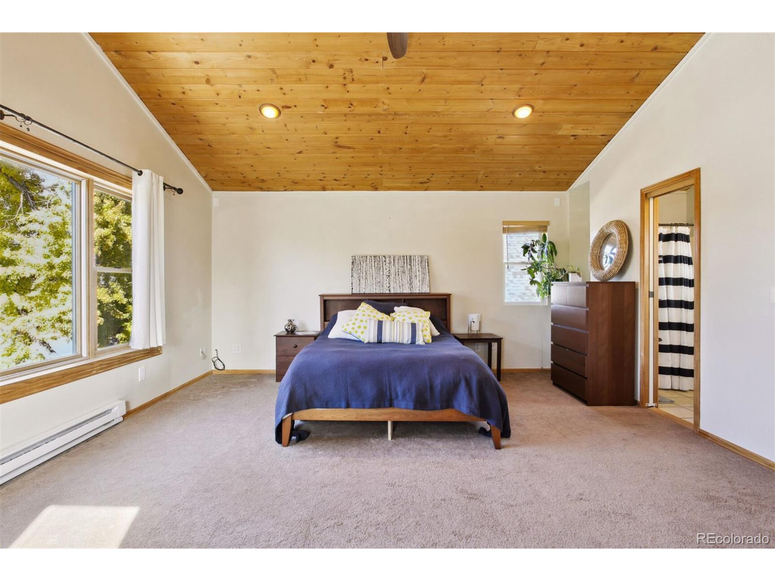 812 Hayden Ct