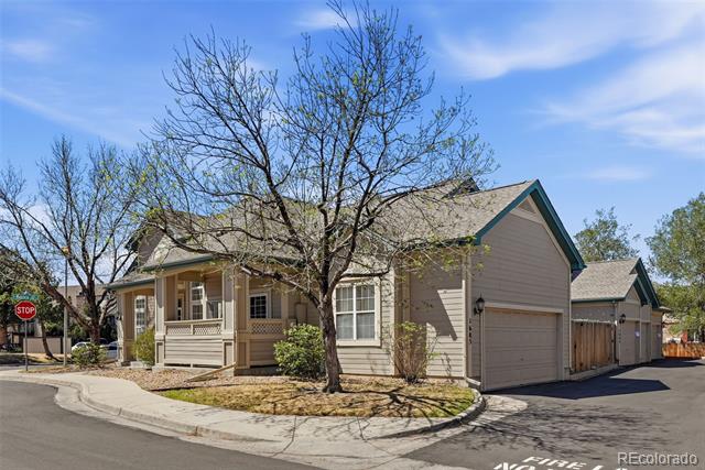 1685 S Emporia Court