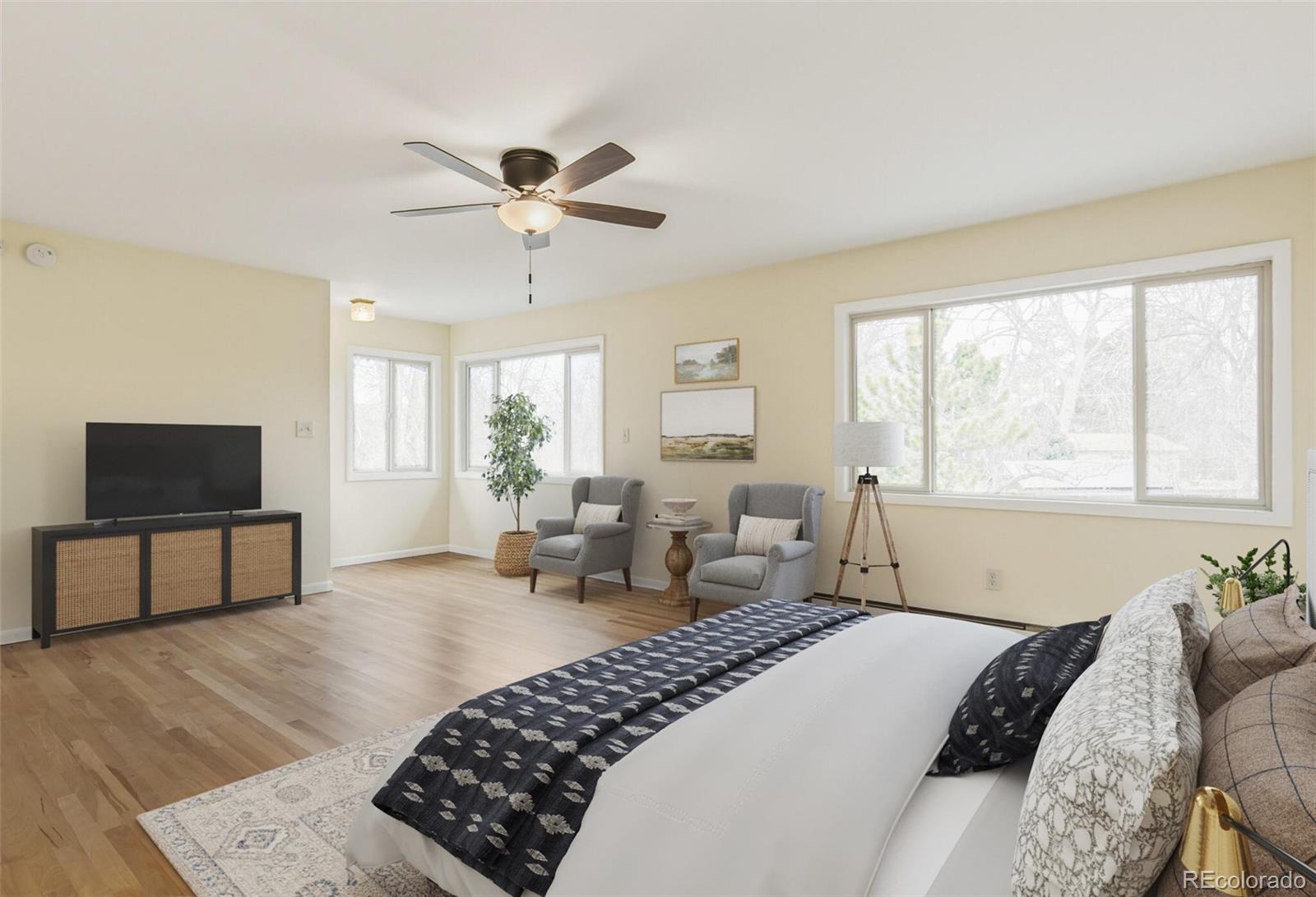 8185 Sunset Drive