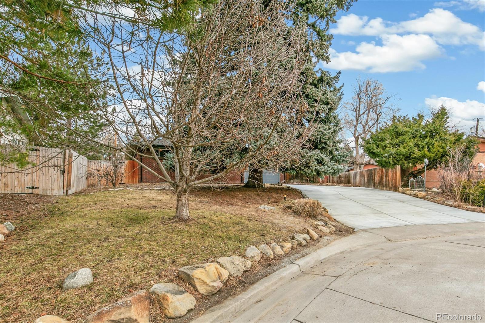 8185 Sunset Drive