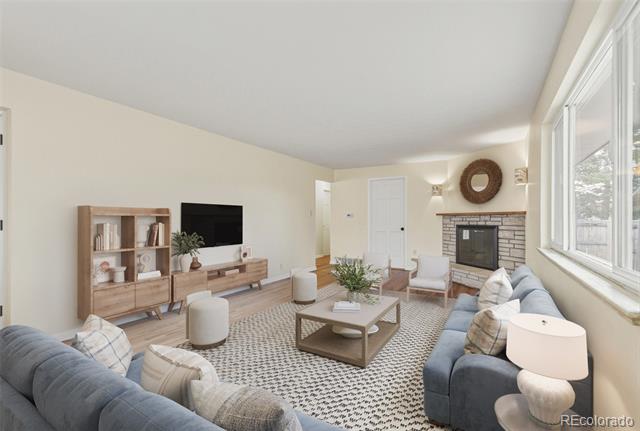 8185 Sunset Drive