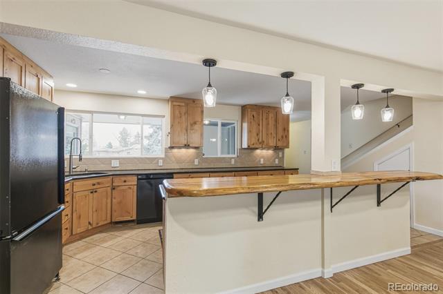 8185 Sunset Drive