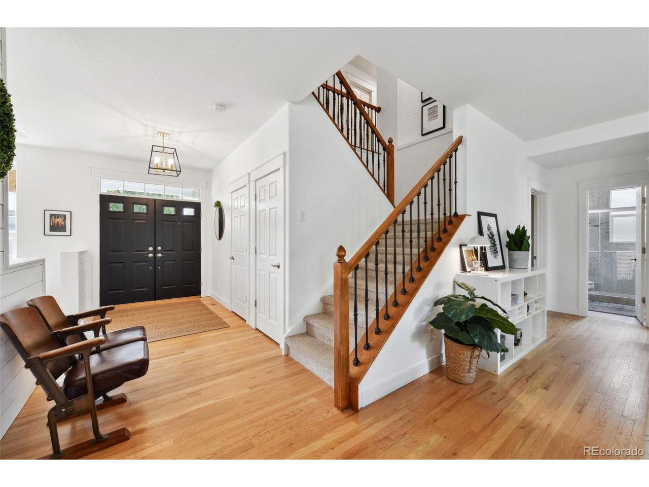 1819 Spring Water Ln